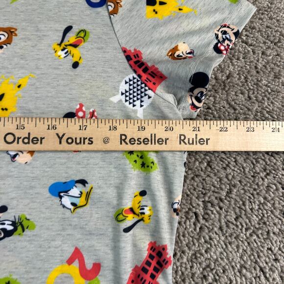 Disney Shirt Womens Extra Large Gray AOP 2020 Magic Kingdom Cast V Neck Ladies - Picture 11 of 12